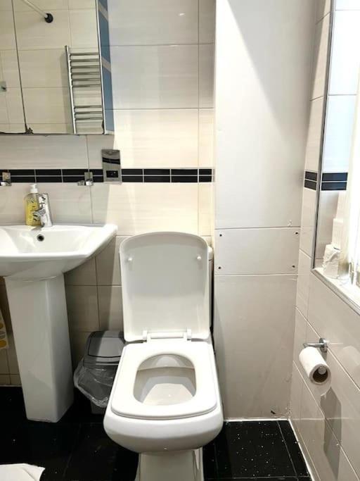 Comfortable Studio Flat Near Central Londres Extérieur photo